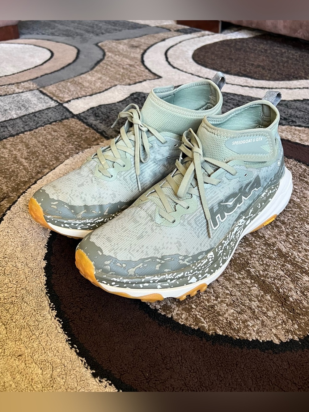 Men’s  HOKA Speedgoat 6 Mid GTX Size 11.5D